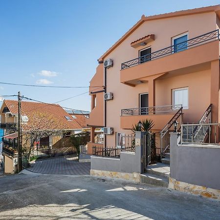 Apartments Viljac Трогир Экстерьер фото