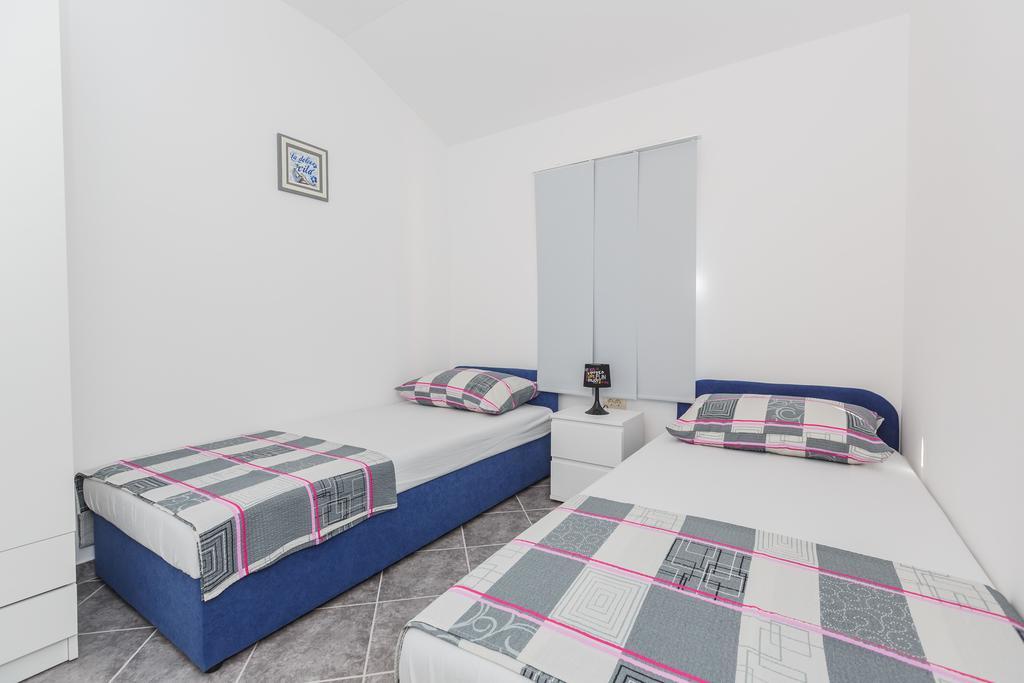 Apartments Viljac Трогир Номер фото